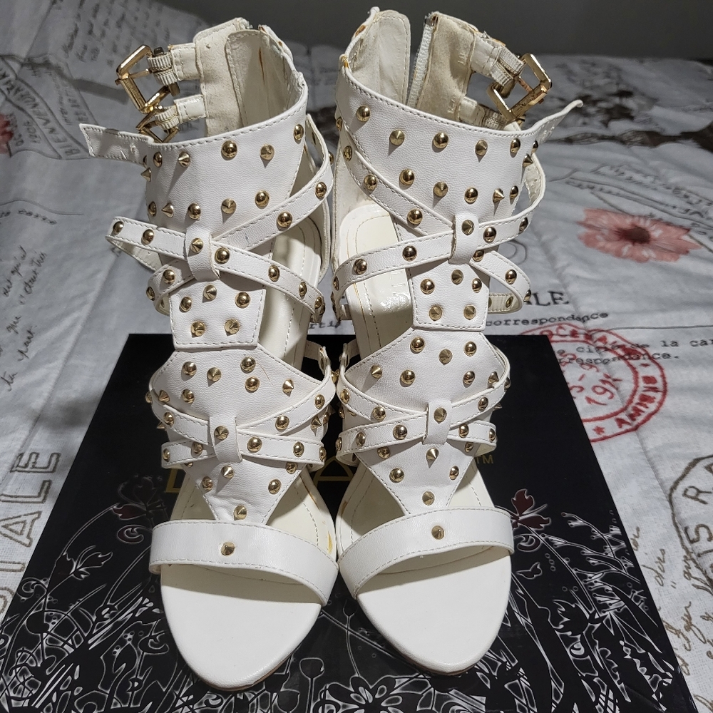 womens white high heels size 7